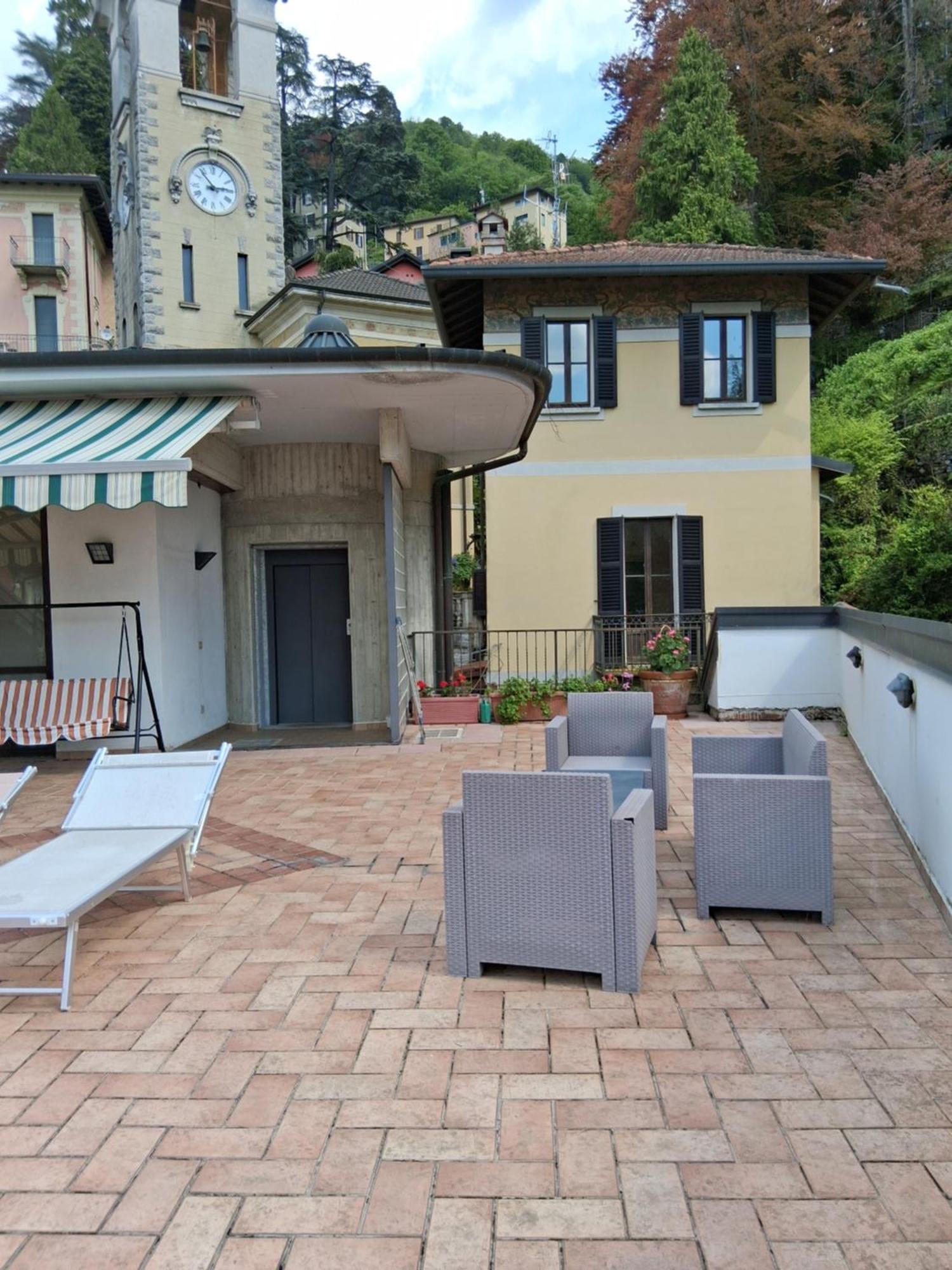 Hotel Ristorante Vapore Faggeto Lario Exterior photo