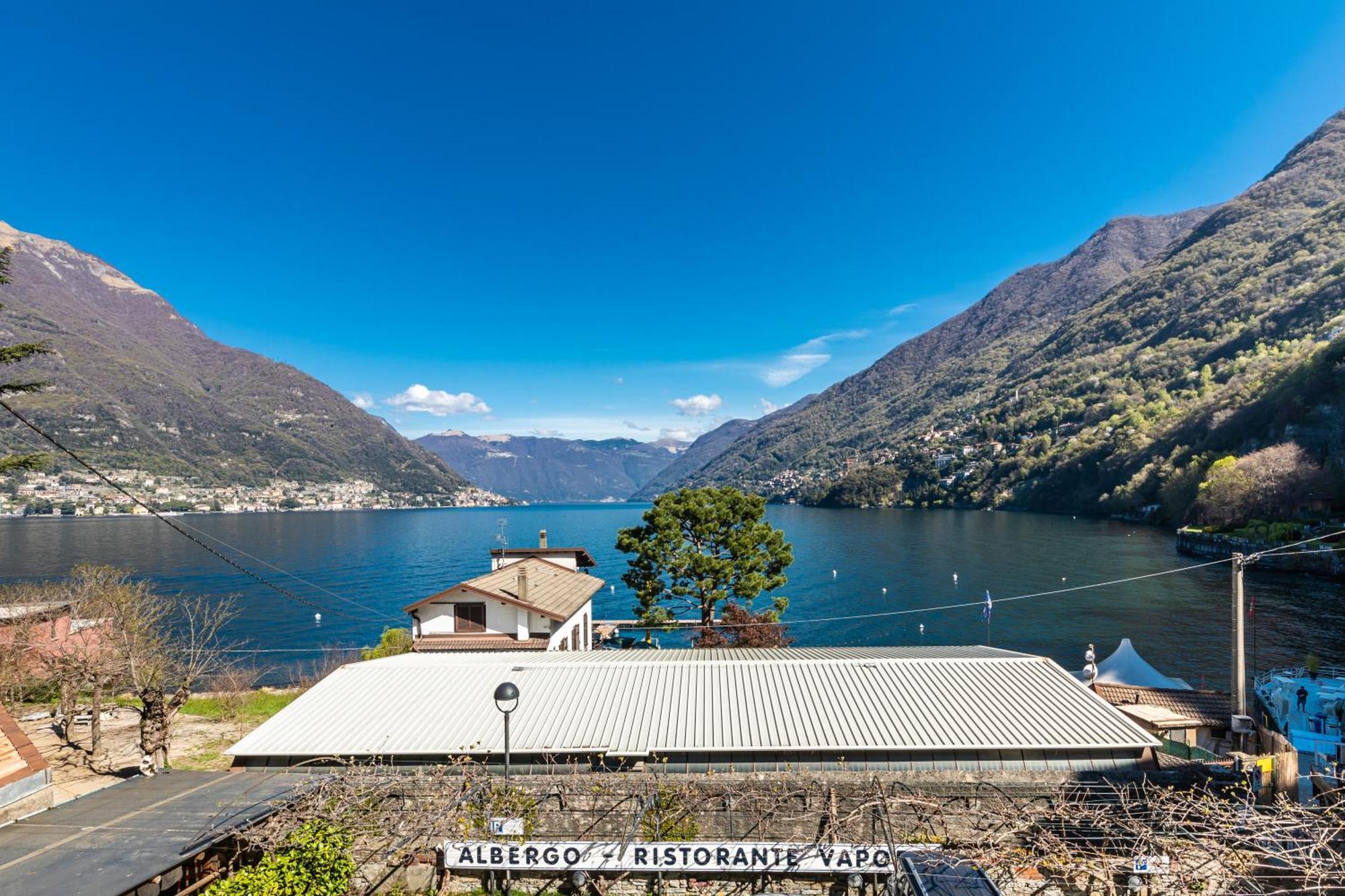 Hotel Ristorante Vapore Faggeto Lario Exterior photo